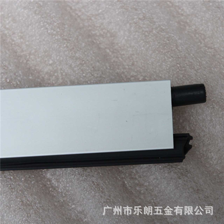 91视频网站在线观看91视频下载污APPRDA-31 门底防尘器
